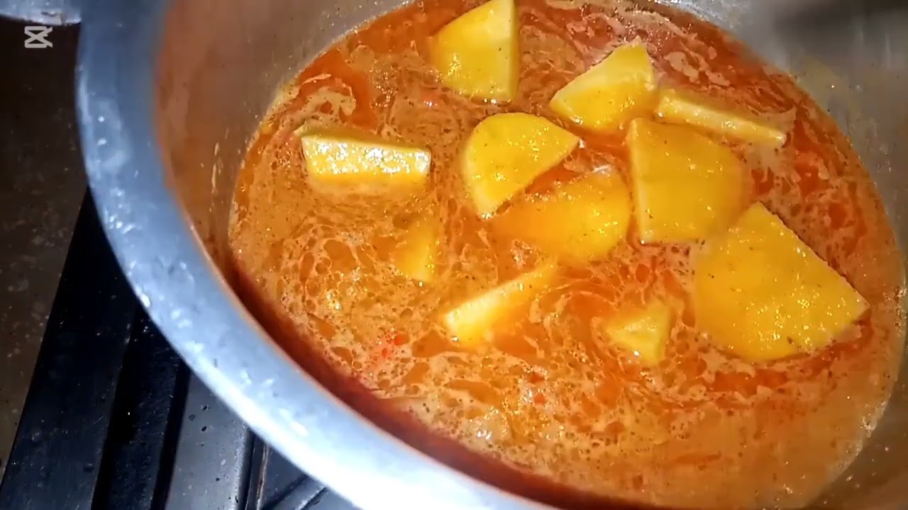 Alo chicken kofte ki recipe anabiya kitchen vlog 725