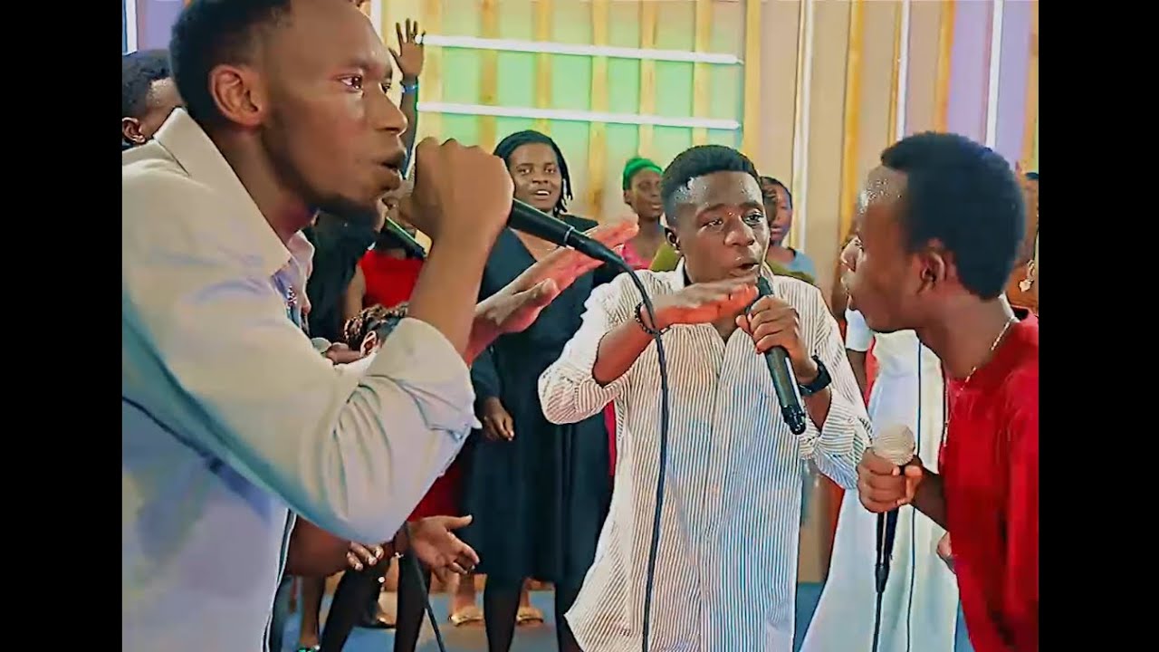 UMUNSI MWIZA, WATUBEREYE IBYIRINGIRO_TARAMANA NA KORALI ENIHAKOLE // Cover_