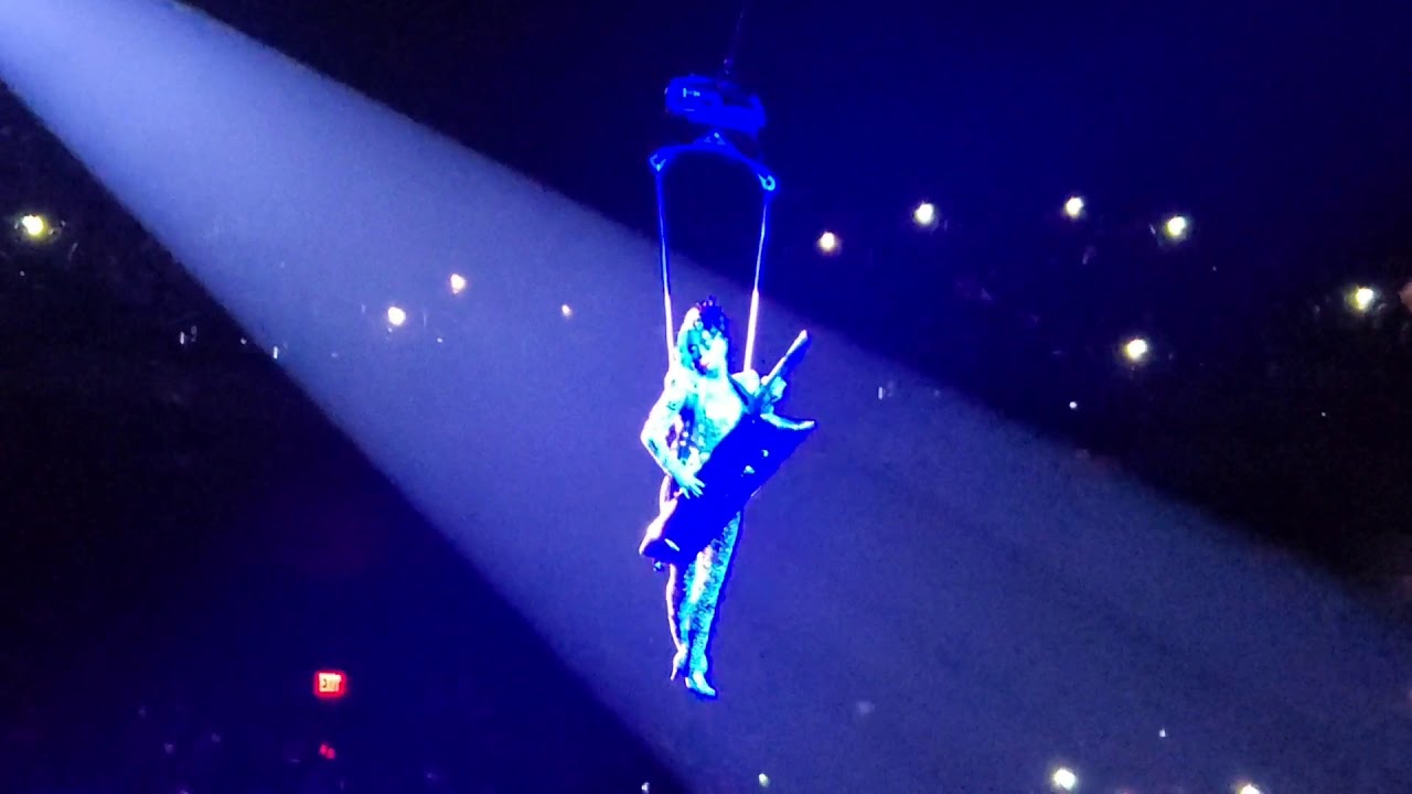 Lady Gaga - Just Dance (Enigma Live In Las Vegas)