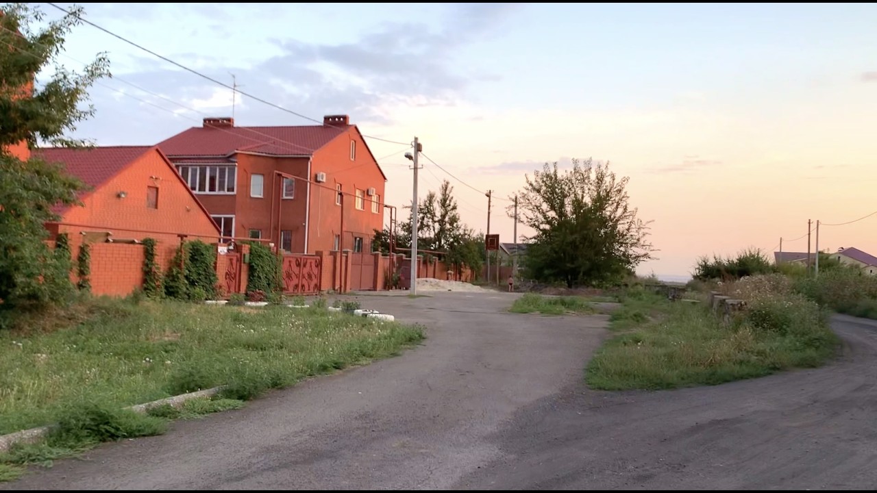 Walking in Russian Village near Ukraine border - Russia Travel Vlog