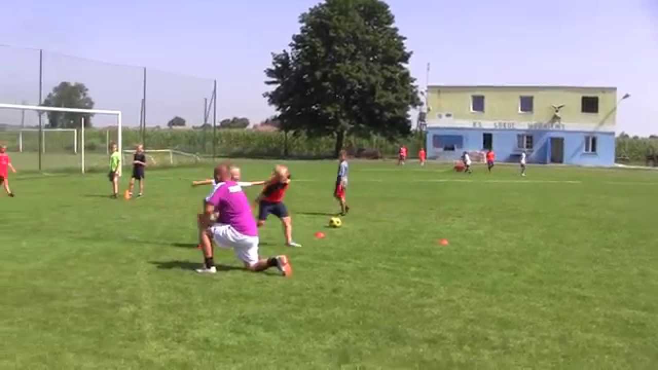 CZ3-III Obóz Piłkarski KS Talent-Dzień VII-Wroniawy 2015-Poranny trening - Ćwiczymy ...