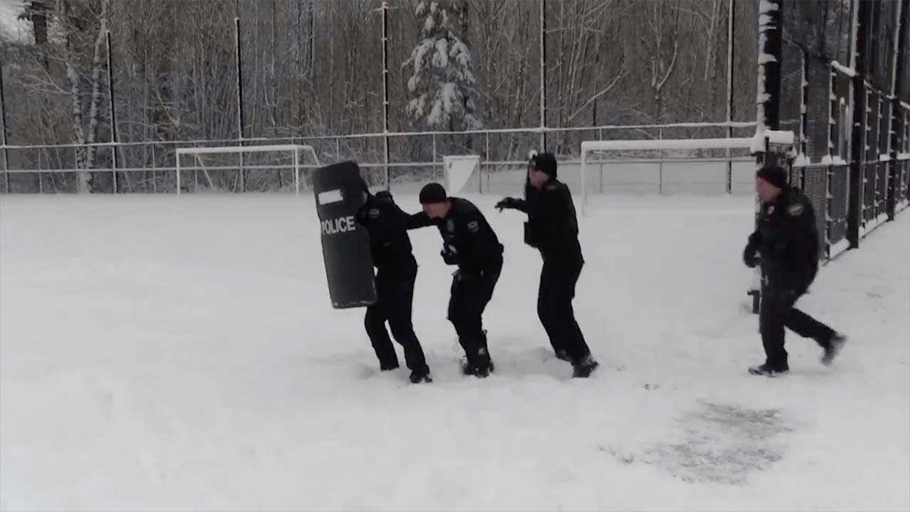 Police Have Snowball Fight With Kids