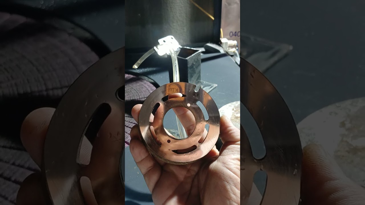 Máy mài già mặt van bownm hst bóng như gương của KTM
