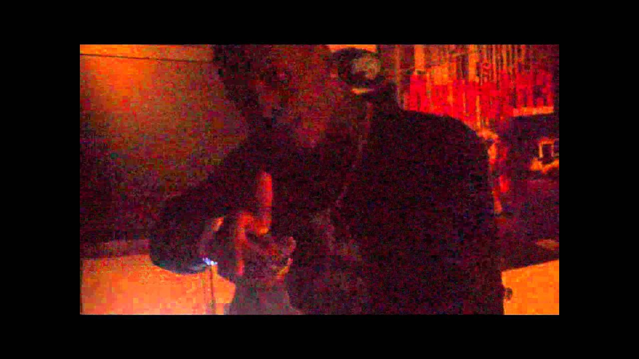 D-Book - Shoot Out