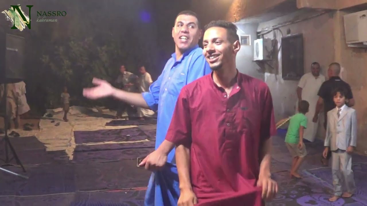 شاهد كيف ابدع عبد الكريم مولاي بوصلة جيبلي عكازي نمشي لنبي ياعاشقين