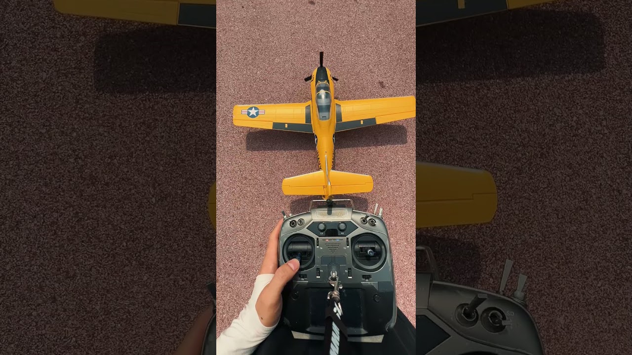 Ready for liftoff? The 1400mm T-28D will take your breath away – literally! ✈️ 