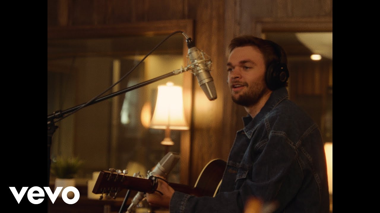 Conner Smith - Song For Tennessee (Smoky Mountains Sessions / Official Video)