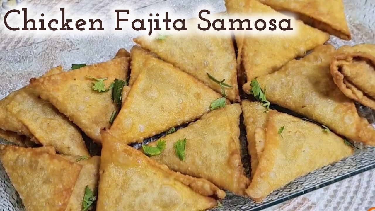 Creamy Chicken Fajita Samosa Recipe | Easy Iftar Recipe 