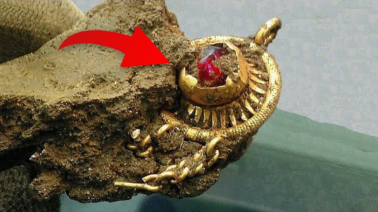 8 Incr&iacute;veis Achados Arqueol&oacute;gicos de Tesouros e Artefatos Antigos