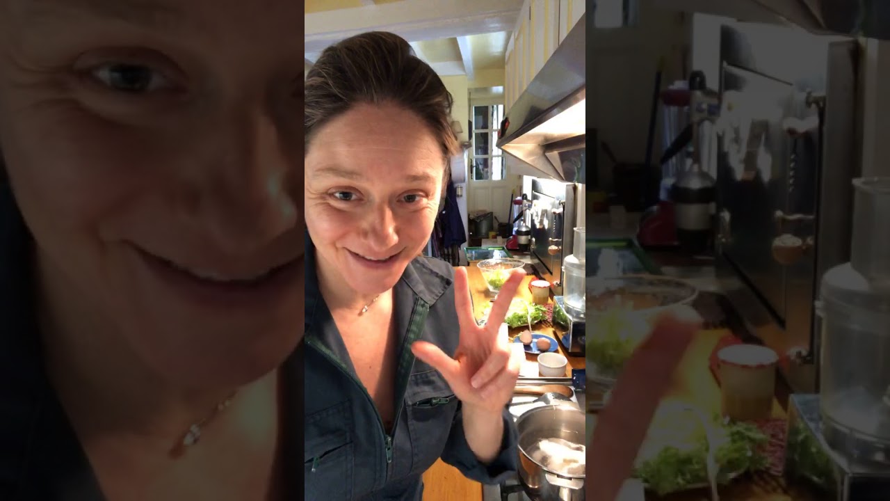 Poached Egg for a fris&eacute;e aux lardons !