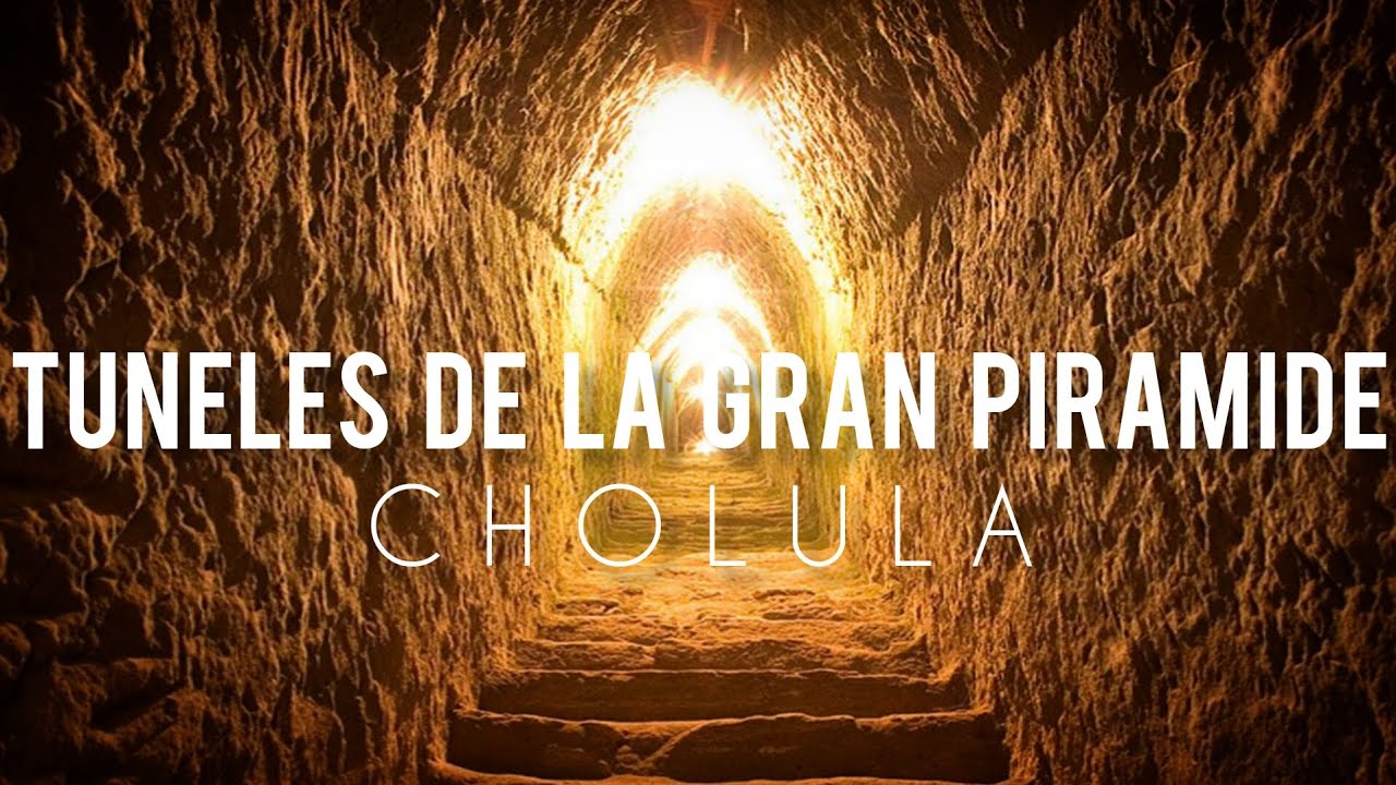 T&uacute;neles bajo la Gran Pir&aacute;mide de Cholula en Puebla