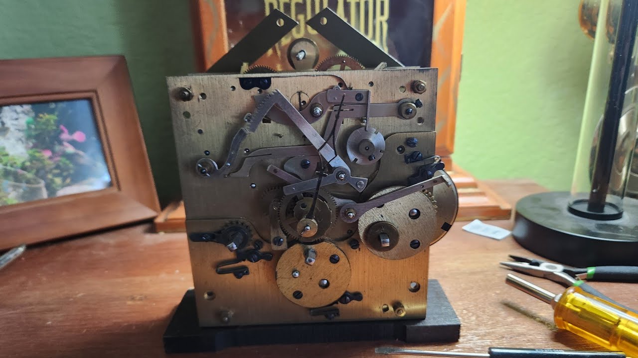 Testing my Junghans Wurttemberg movement with westminster chimes.