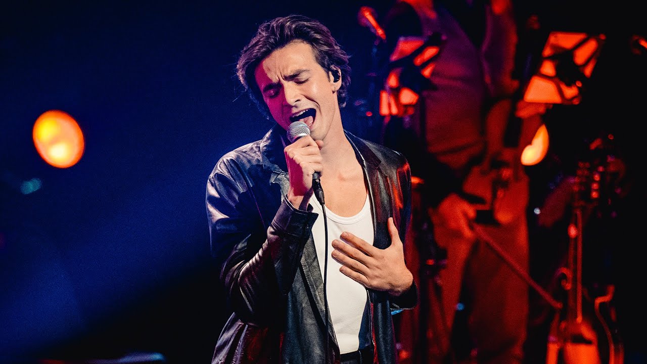 Aaron Blommaert verleidt iedereen met 'Sandy' | Ik vraag het aan