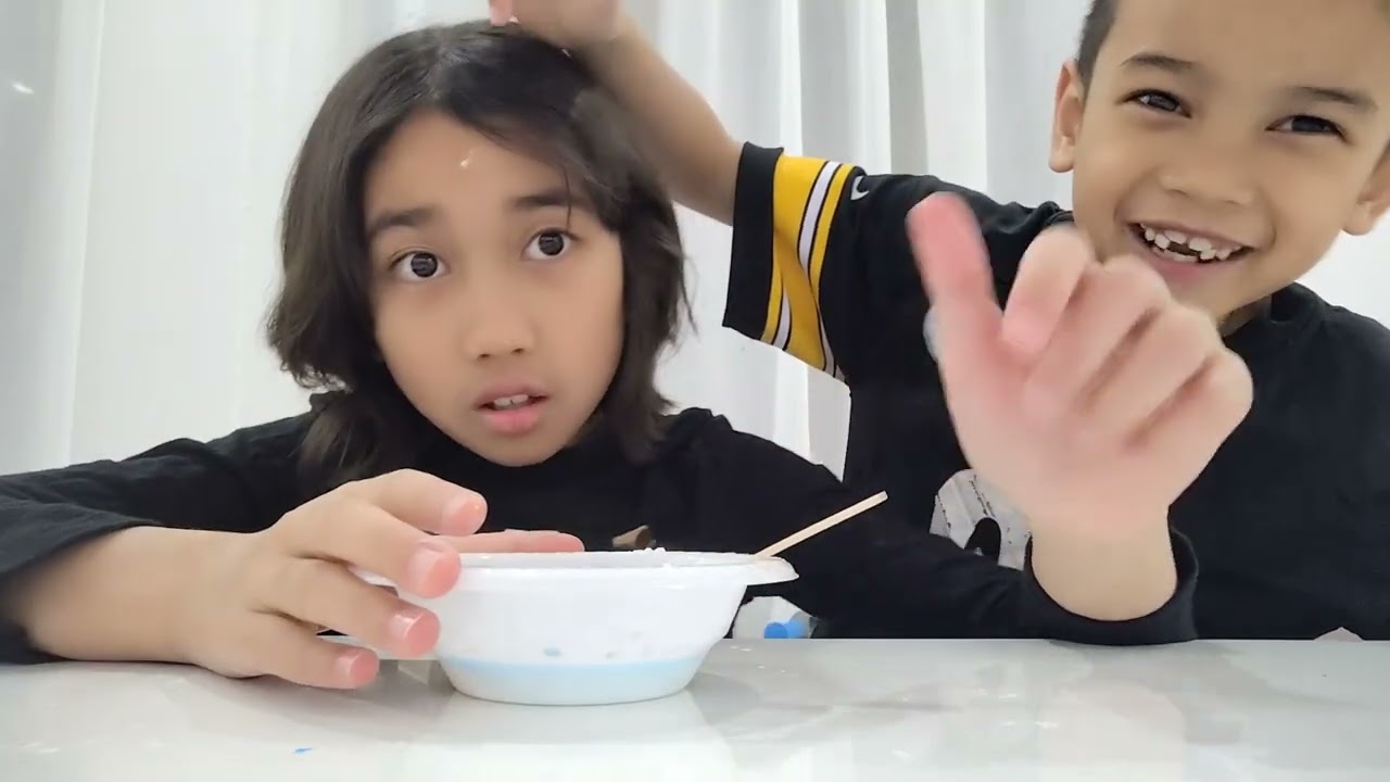 Experiment Blue Jelly