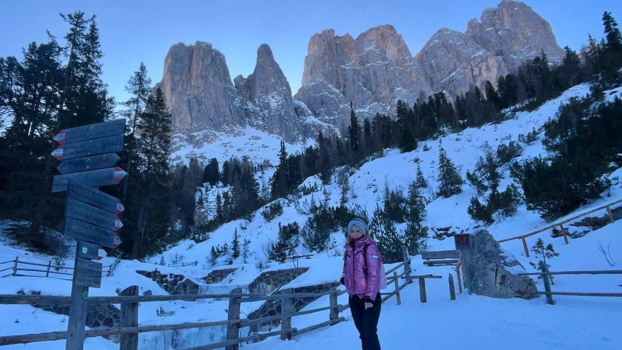 Geisleralm Winterwanderung Val di Funes Dolomites, Adolf Munkler Weg / Rifugio Delle Odle inverno