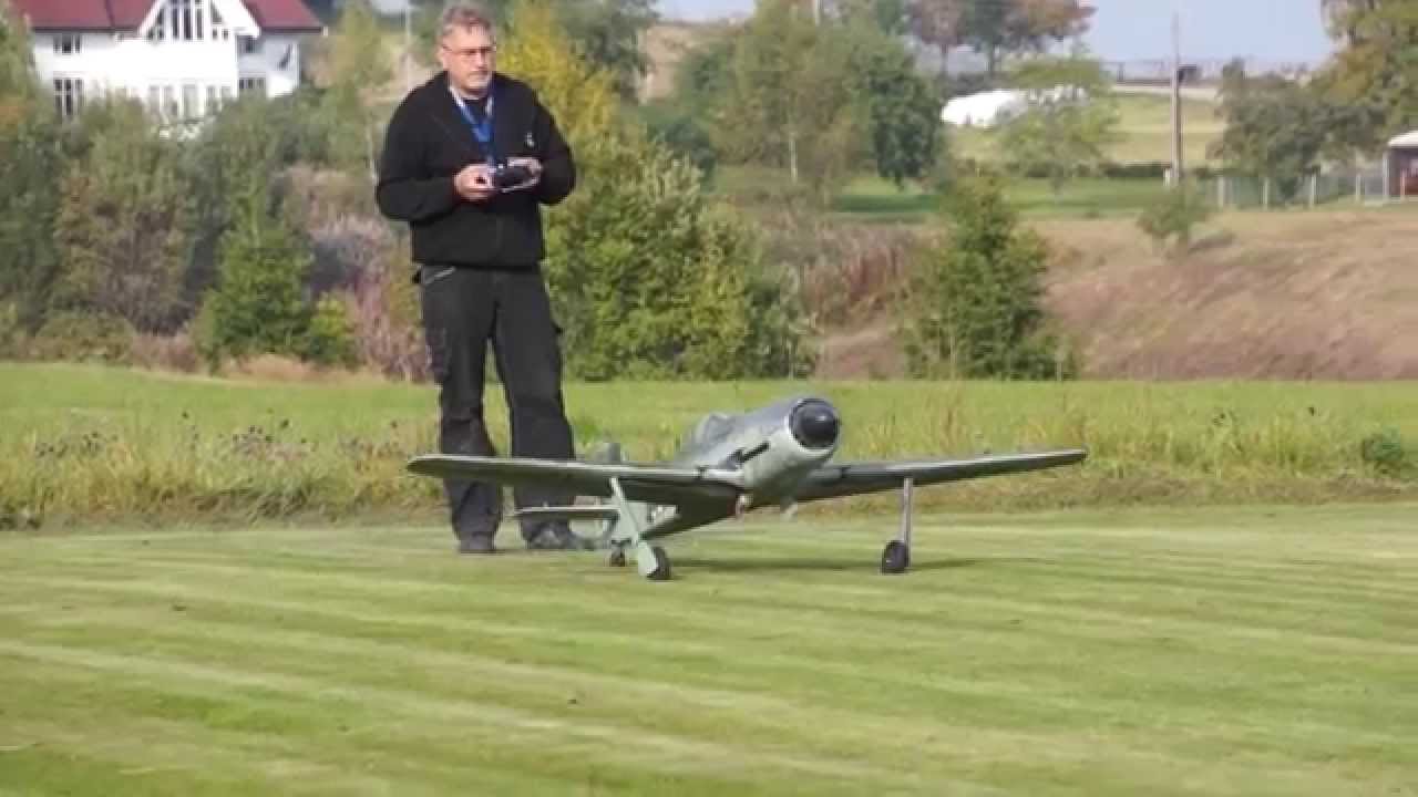 Vailly Aviation Fw-190 A4, Dave Platt Ta 152-C and Top Flite Corsair fun over Skoger