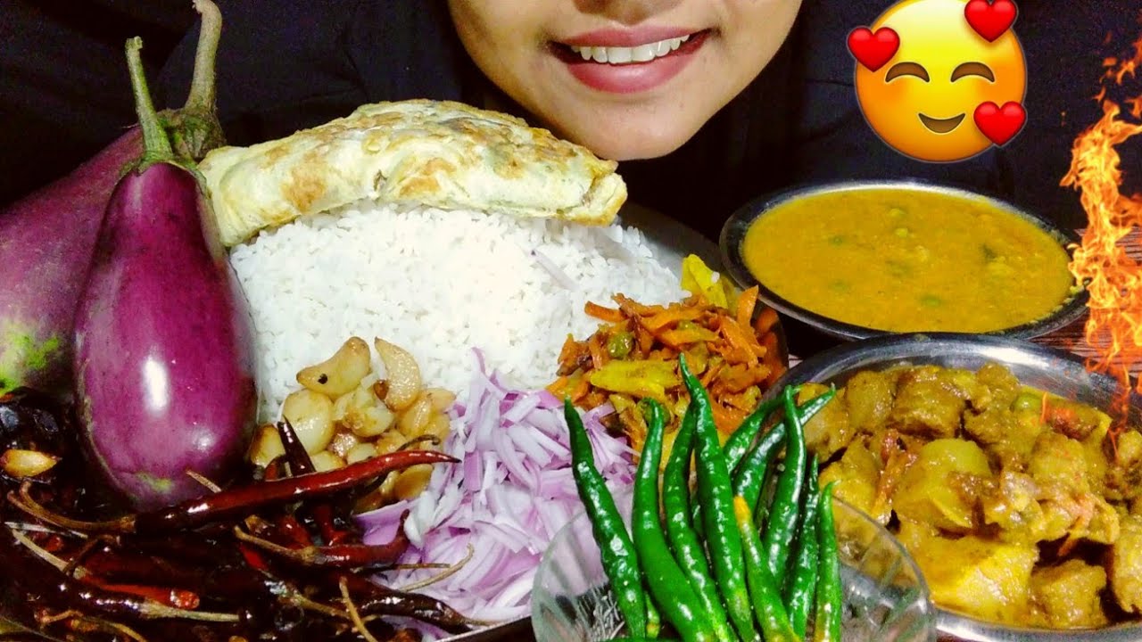 SOYACHUNK DAL BENGAN VARTA ALUFRY EGG FRY