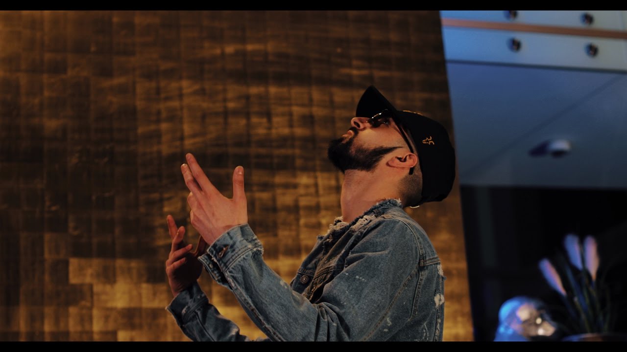 INNECENT - HOSSEL (PROD.IZZY)