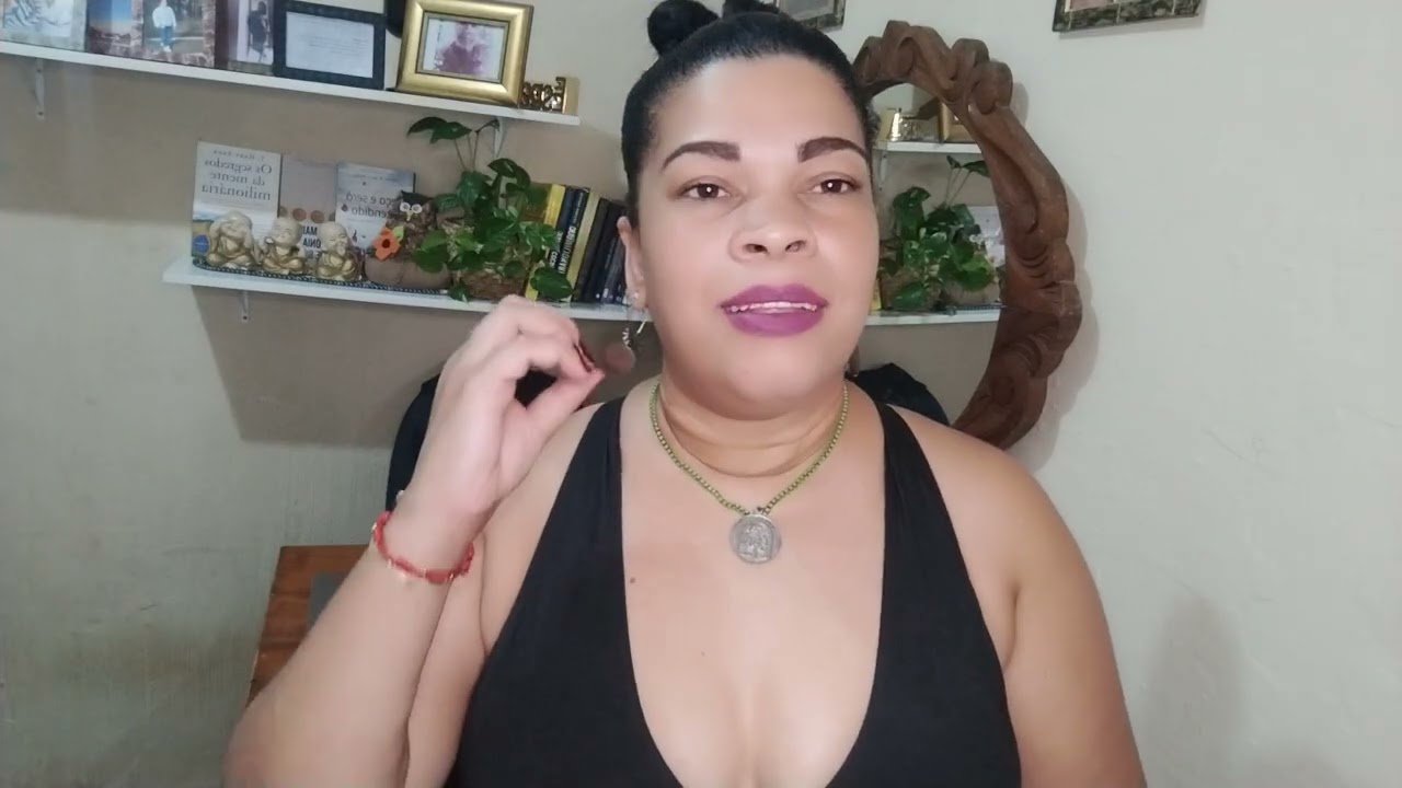 Não aceita viver uma vida escassa,vibra na abundância.