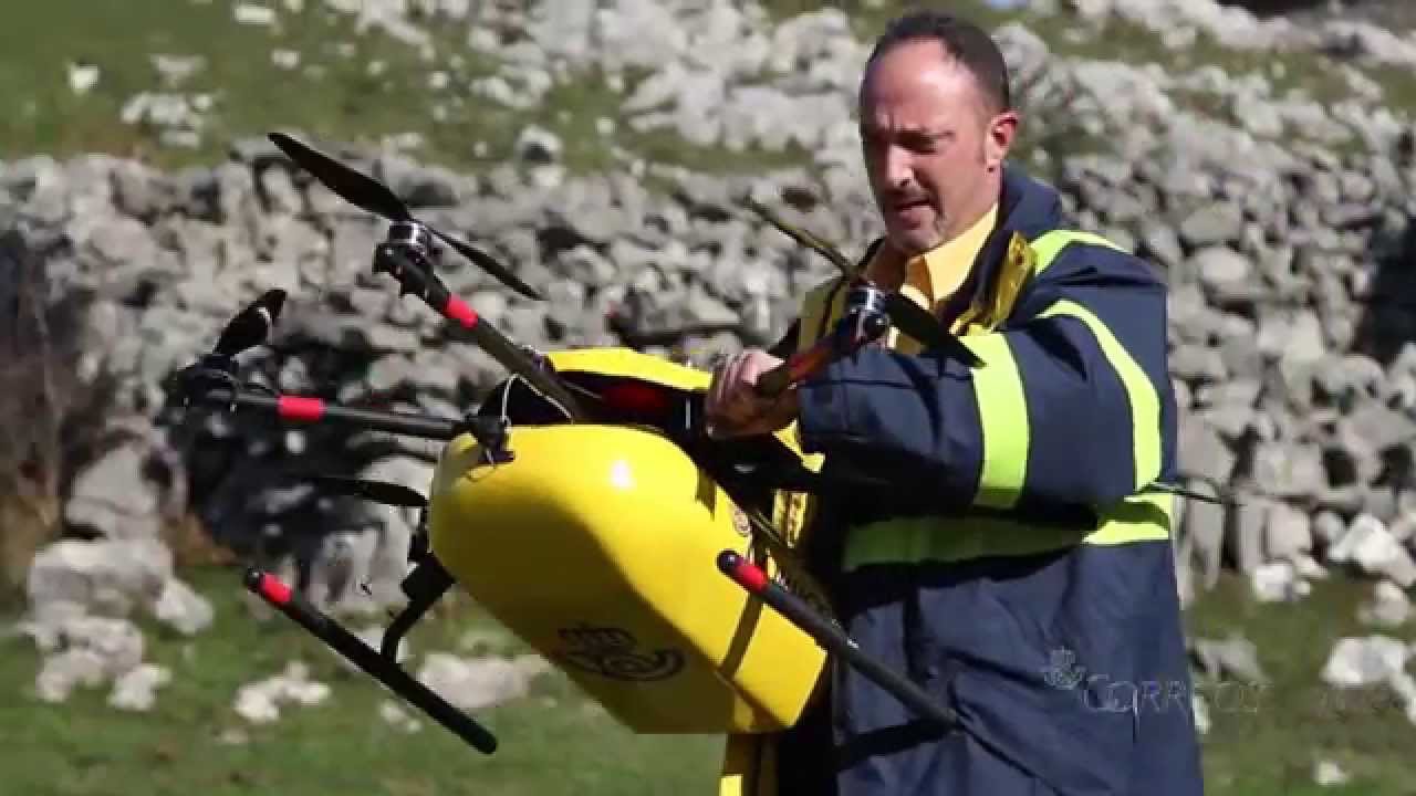 Correos prueba el uso de drones en Sotres (Asturias).