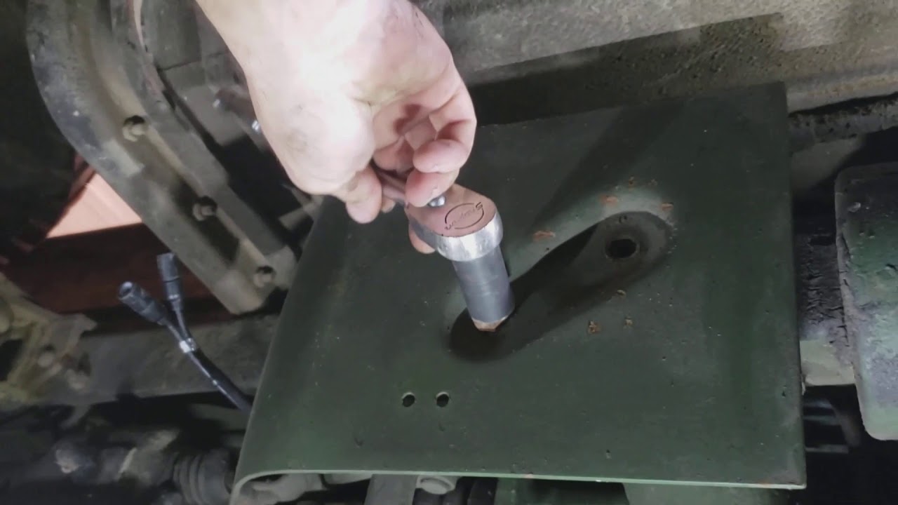 M35A2 air pack removal