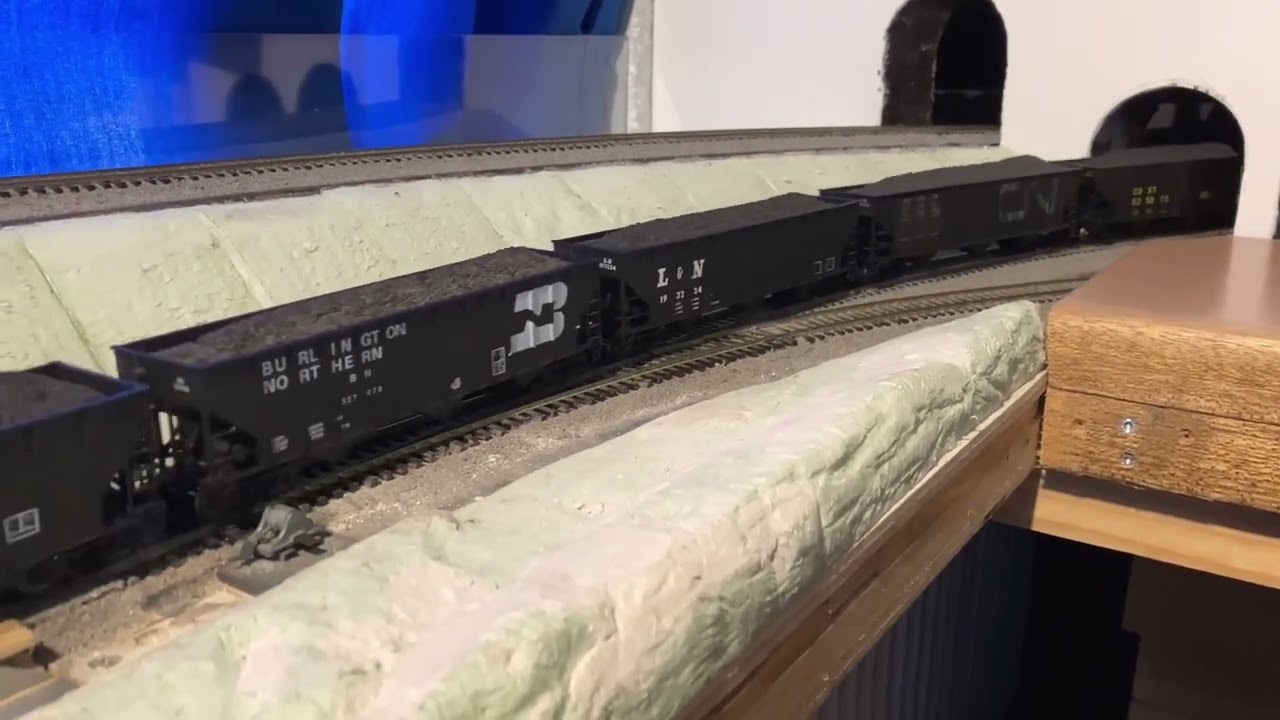Derailment or NMRA standards scale model weight