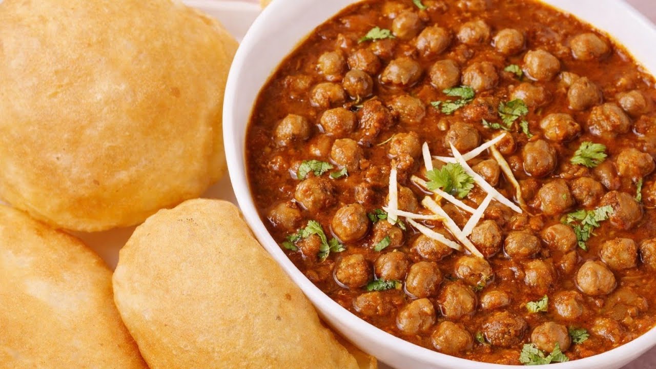 छोले भटूरे बनाने की आसान विधि  |  Panjabi Chole Bhature recipe 