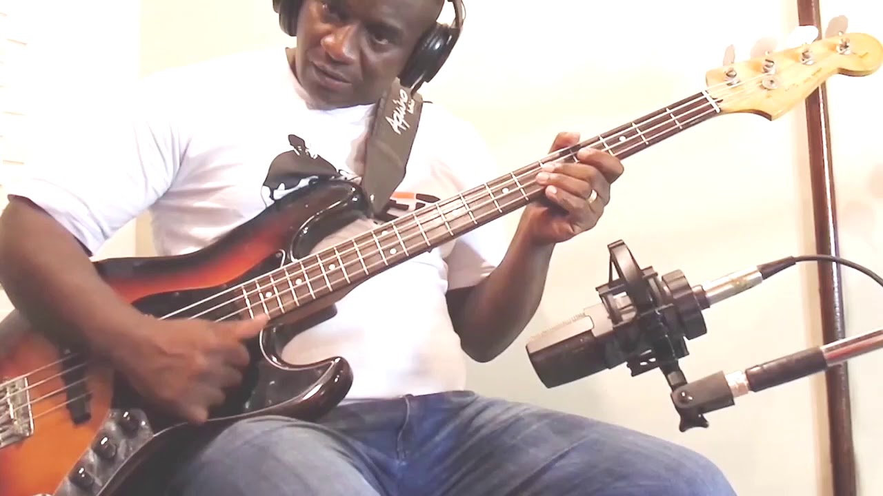 Aula Gratuita: Groove Celebrai - Baixo na Pr&aacute;tica com Ted Furtado