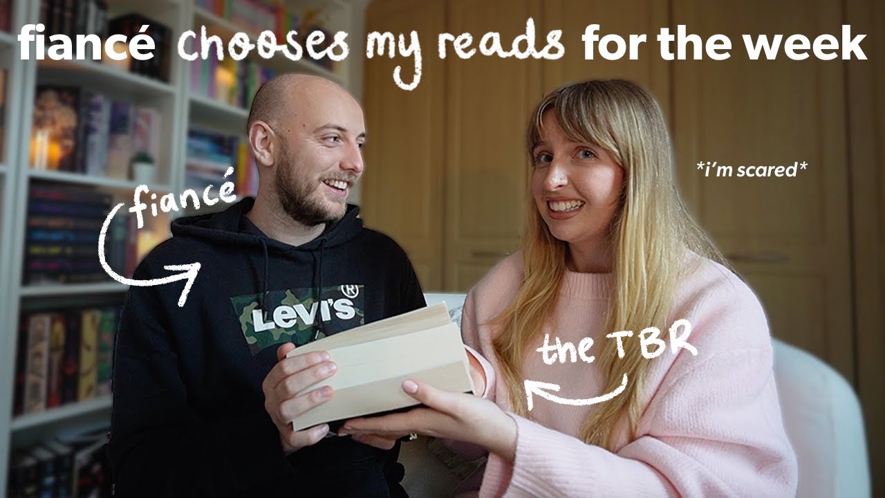 Мой жених выбирает для меня книги для чтения на неделю... 📖