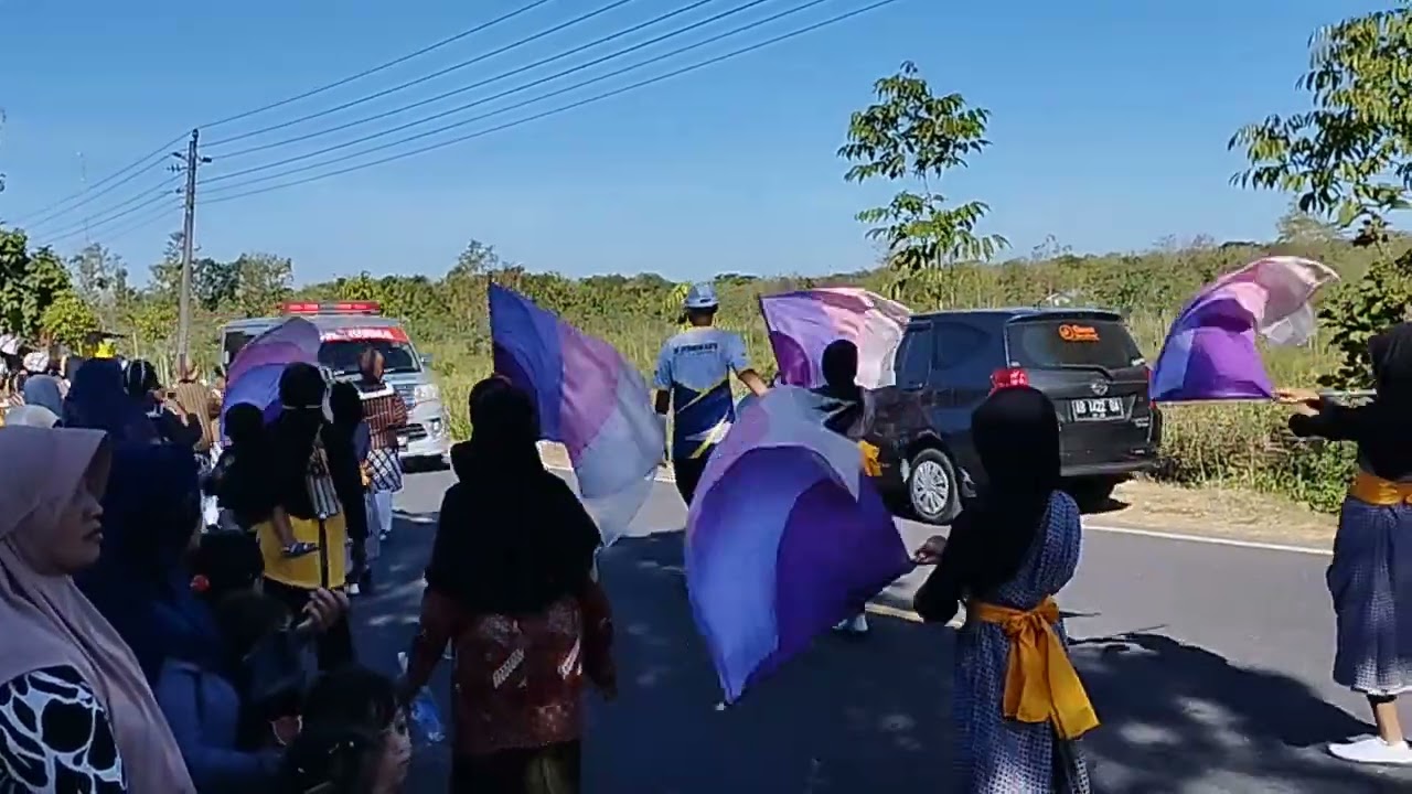 Kirab Budaya Rasul Desa Piyaman Kapanewon Wonosari. //Di meriahkan dengan Drumband SDN Piyaman 1.