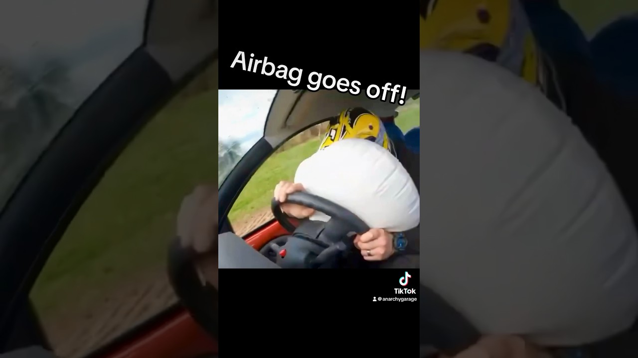 Crash test with our Ford Ka airbag sets off !