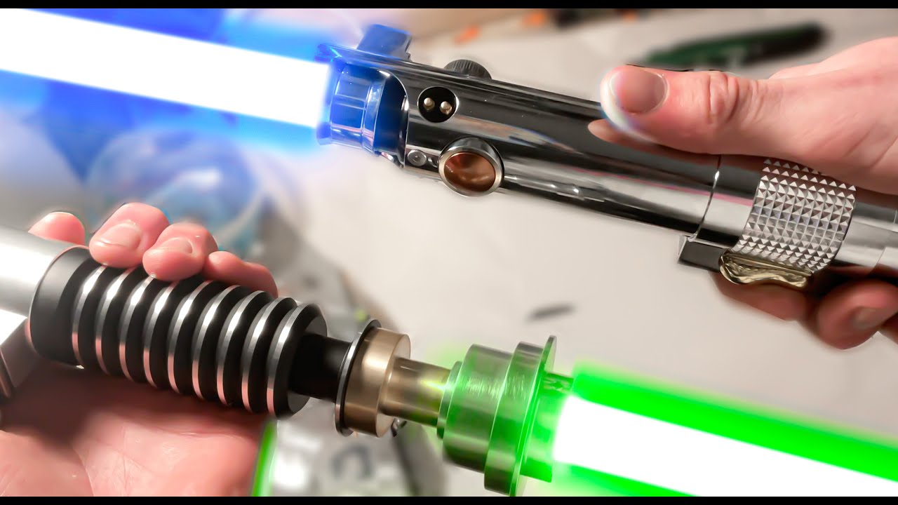 UNBOXING ANAKIN and LUKE'S Lightsabers
