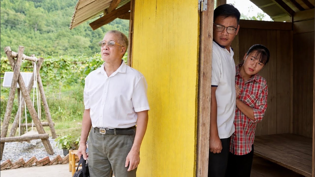 A single mother is stunned when a powerful man discovers her true identity&mdash;what happens next?
