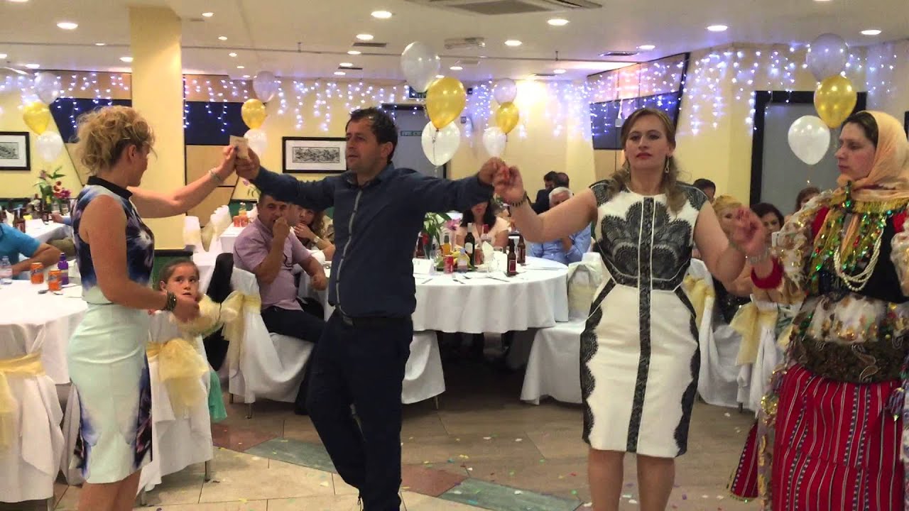 Dasma e Kelces  5/7/2015 woolwich shishtavec London kalle kalle🎊👏🎊👏