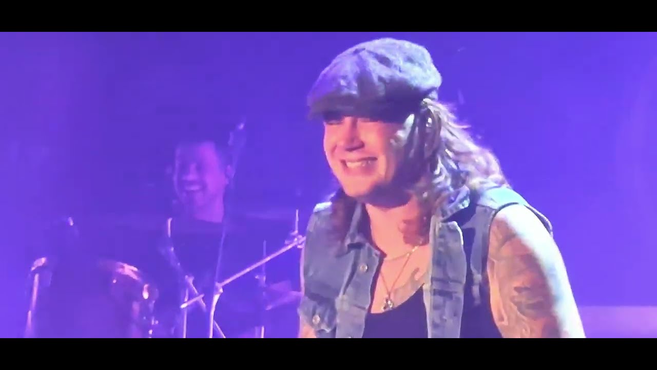 Oberhausen Turbinenhalle, Barock AC/DC-Tribute, 07.12.2024