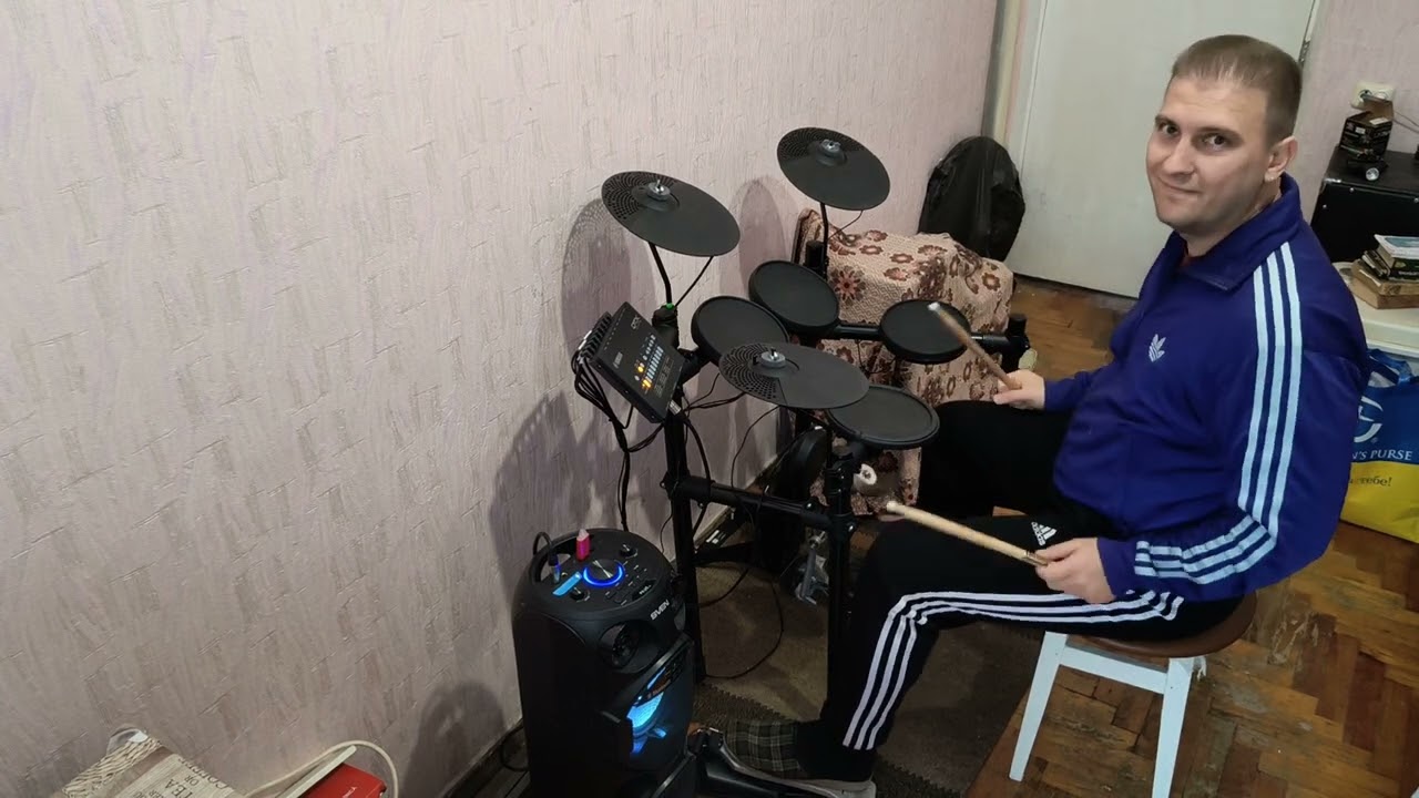 Электронная ударная установка Yamaha DTX452K