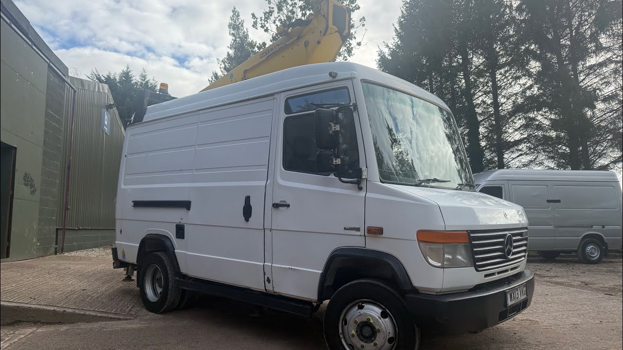 Редкий Mercedes Vario с короткой базой | Пробег 137 тыс. миль | Готов к техосмотру