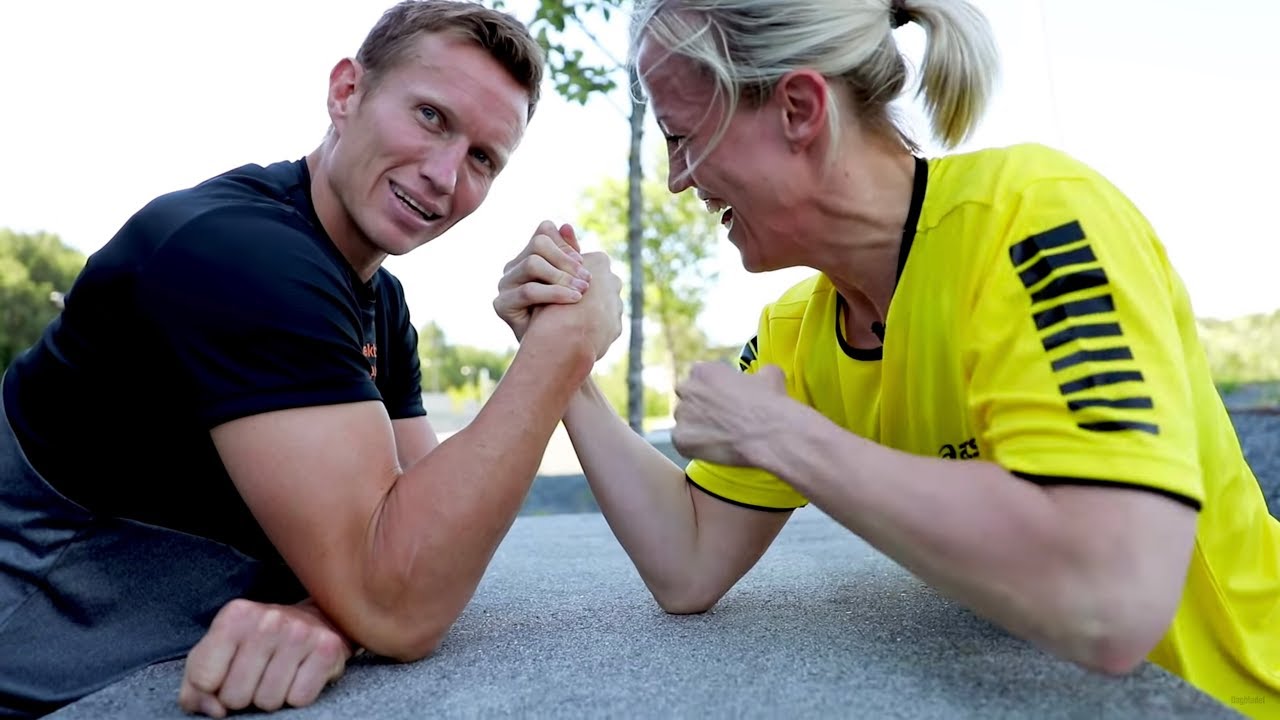 Løke-søsknene bryter håndbak. Så må Frank gi opp