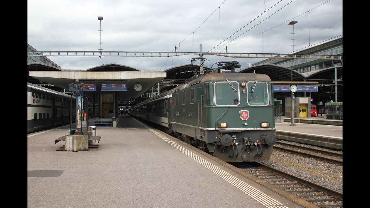 SBB Re 4/4 11161 mit InterRegio in Luzern