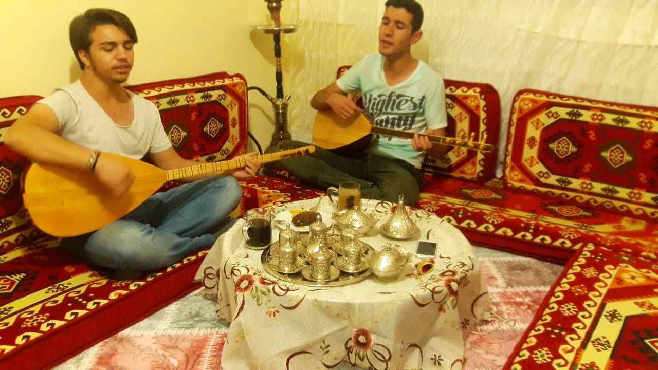 Ali & Şahin - Uzak Yoldan Mı Gelmişsin