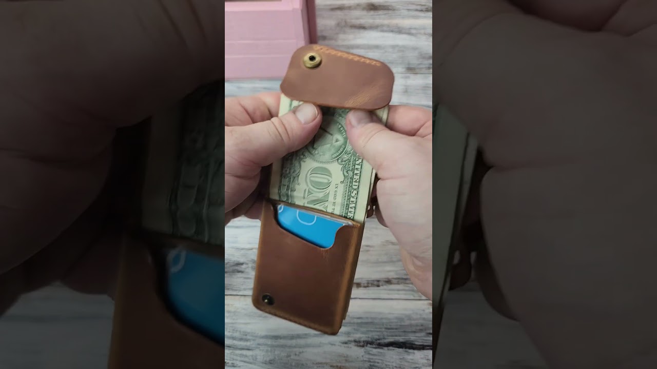 Handmade Leather Pocket Organizer &ndash; EDC Wallet with Keychain Minimalist Everyday Carry Pouch