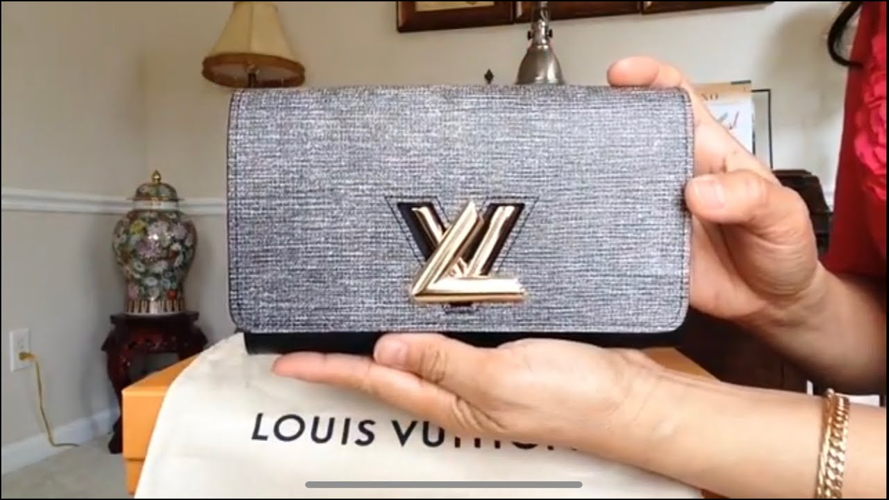 Louis Vuitton TWIST CHAIN WALLET |  EPI leather denim black | Chanel LV
