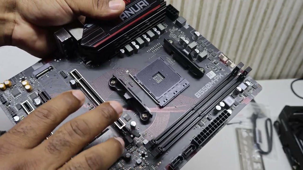 Placa Mãe AM4 B550 Completa para Projetos Gamer de Custo Benefício - PICHAU DANURI B550M-PX