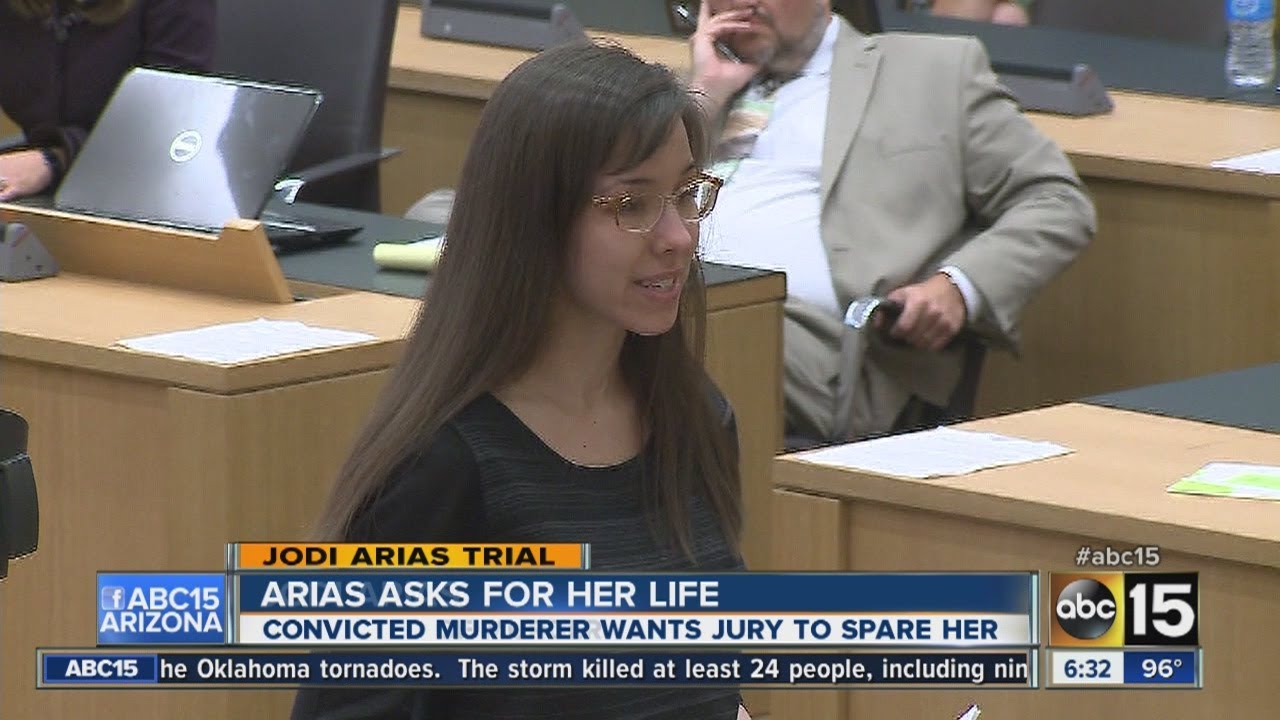 Jodi Arias asks jurors to spare her life