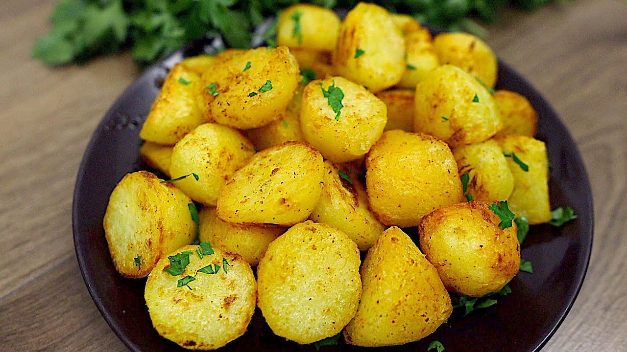 Rosmarin-Knoblauch-Kartoffeln im Ofen. Einfaches und leckeres Rezept!
