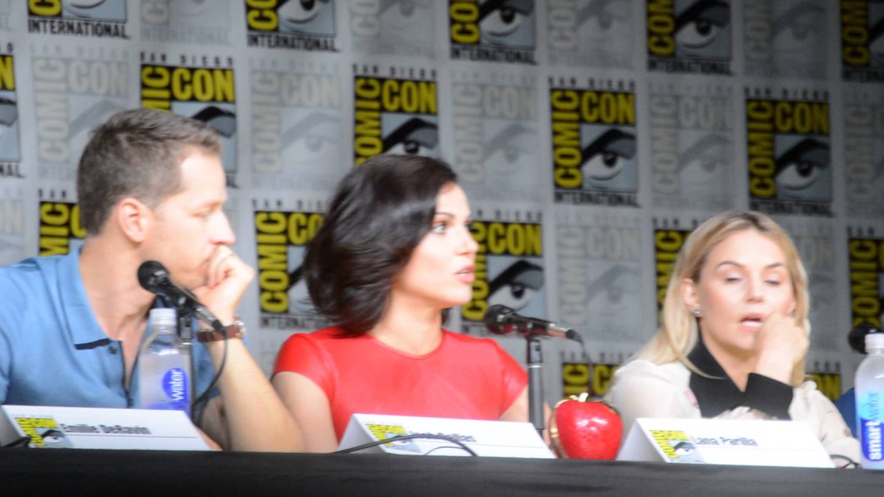 SDCC 2016 - Lana and Jen on their Emma and Regina's relationship