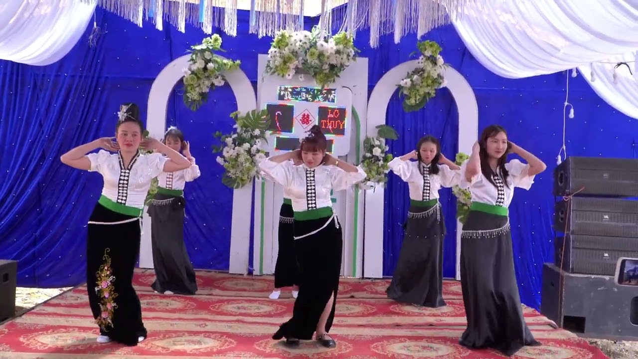 Vũ điệu Người tình mùa đông / Múa mừng tân gia gia đình Lò Duyên - Lò Thủy/ Bản Nong Cóc