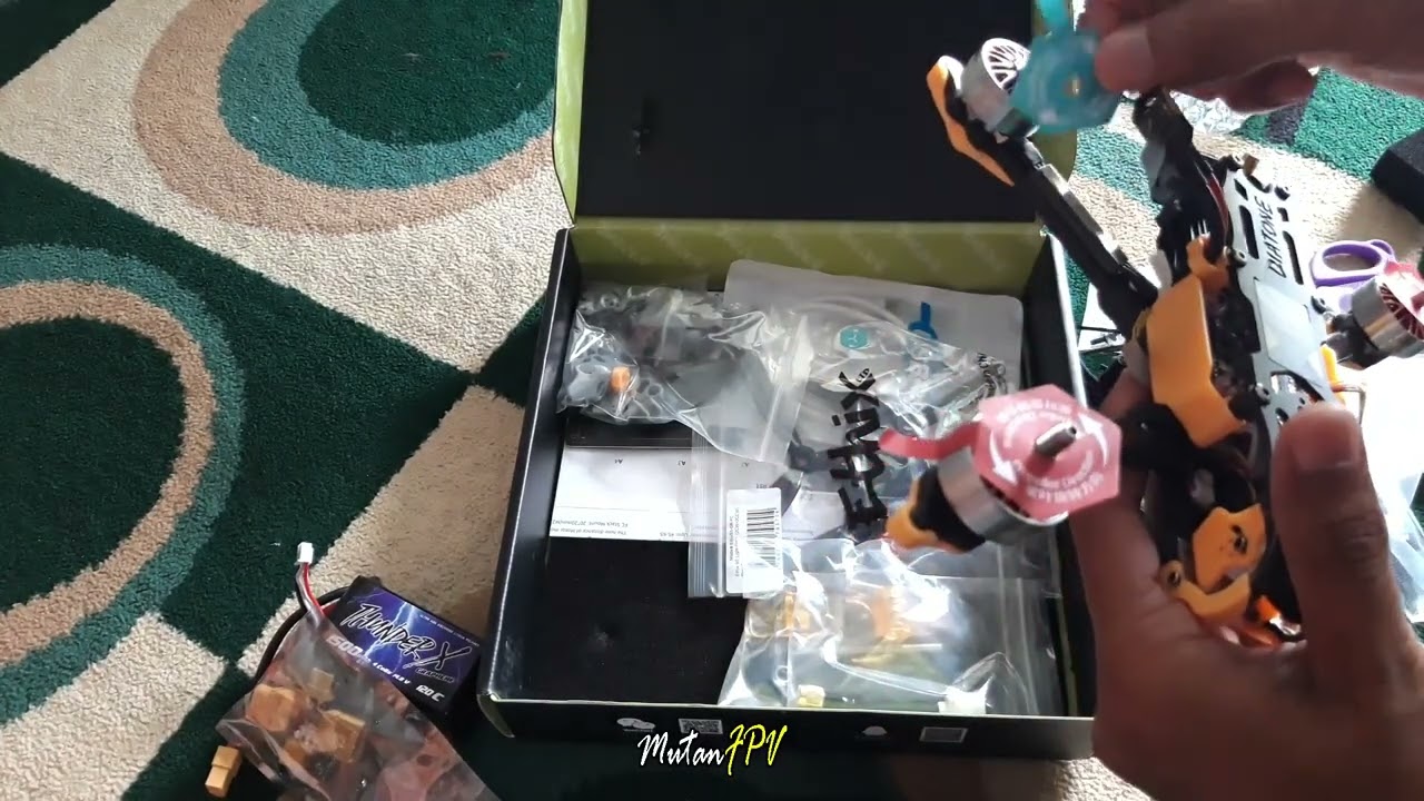 Unboxing Paket Diatone Roma F5 V2 - TokoHeli