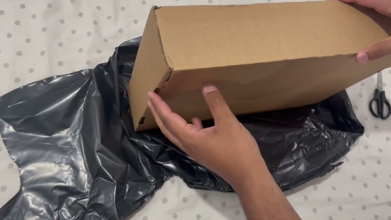 Macbook 13 Inch M1 - 2025 Unboxing - Backmarket Fair Condition - Review