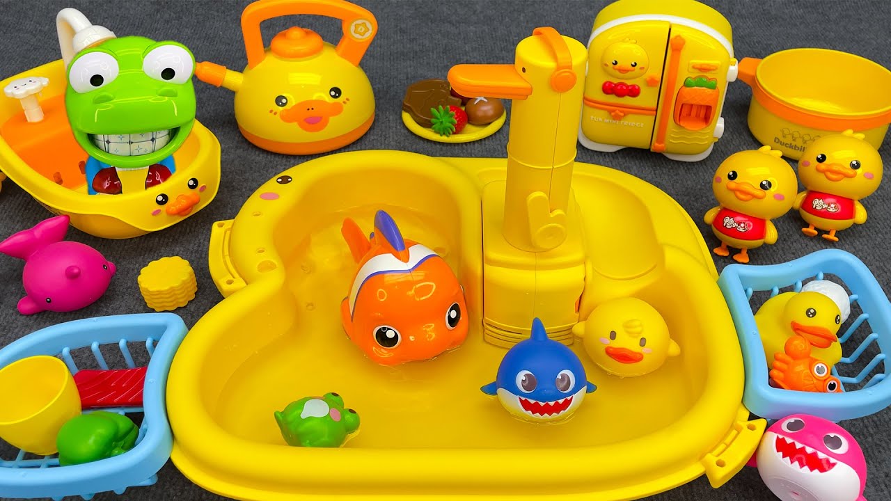 Satisfying with Unboxing Yellow Duckling House Toys Collection, Cute Doll Bathtub 💞 Gecko's Unboxing